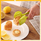 🍋🔪 Affettatrice da Cucina Creativa Ergonomica – Lega Alluminio + ABS, 8 Fessure, Proteggi-Dita, Gancio Appendibile – Per Limoni, Pomodori, Cipolle & Frutta – 2 Versioni ✨