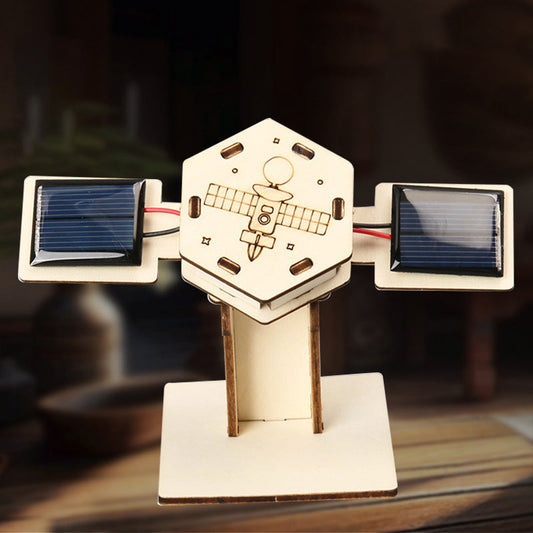 🛰️Modello Spaziale Satellitare Creativo🛰️
