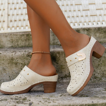 Sandali slip-on da donna con punta chiusa e tacco a blocco