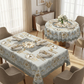🌺 Tovaglia Floreale in Rilievo Impermeabile ed Elegante 🎀🛡️ - Anti-Macchia | Lavabile in Lavatrice | 4 Misure | Rotonda & Rettangolare | Poliestere | 50% DI SCONTO