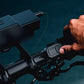🚴🔦 Faro Bici Ricaricabile USB 28 LED con Clacson Integrato & Telecomando – 8 LED + 20 SMD, ABS Impermeabile, Batteria 2-8h, 150x60x40mm ✨🔋
