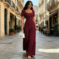 🌞 Eleganza Senza Sforzo! | 👗 Top Scollo Quadrato Flattering + Gonna Maxi Leggera, 🍃 Traspirante Tutto il Giorno, 👡 Perfetto per Passeggiate e Cene Estive, 💫 Stile Femminile e Comfort Assoluto