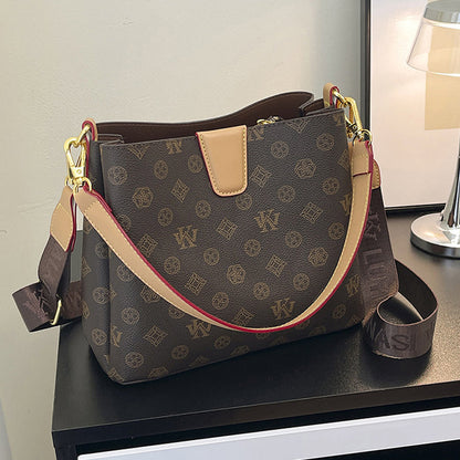 👜 Borsa Secchiello Donna con Monogramma Vintage in Ecopelle ✨🌙 - Interno Spazioso | Tracolla Regolabile | Resistente all’Acqua | 2 Colori | Dal Giorno alla Notte | 50% DI SCONTO