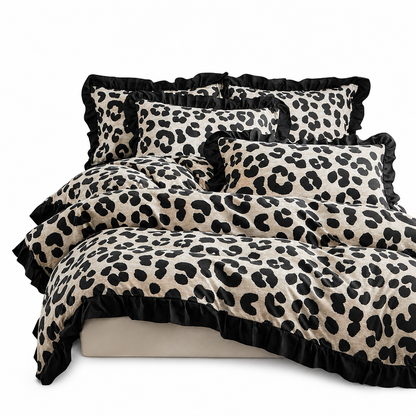 🐆 Parure Copripiumino con Balze e Fantasia Leopardata 🛏️ | Microfibra Spazzolata Ultra Morbida ✨ | Set Sacco Piumone e Federe Eleganti 🌙